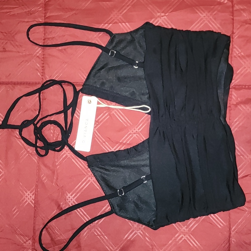 Crop top - Picture 3 of 3